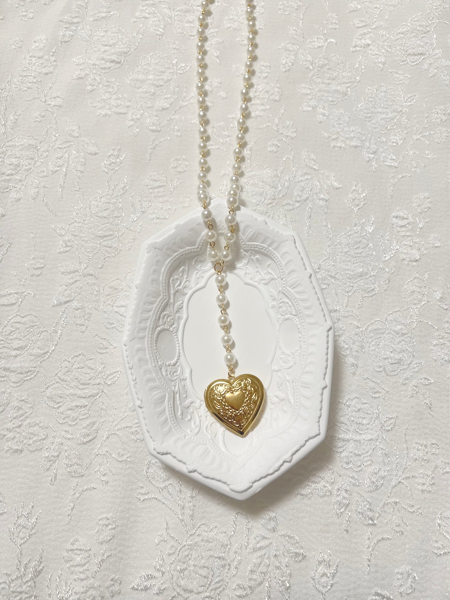 Large Pearl Locket