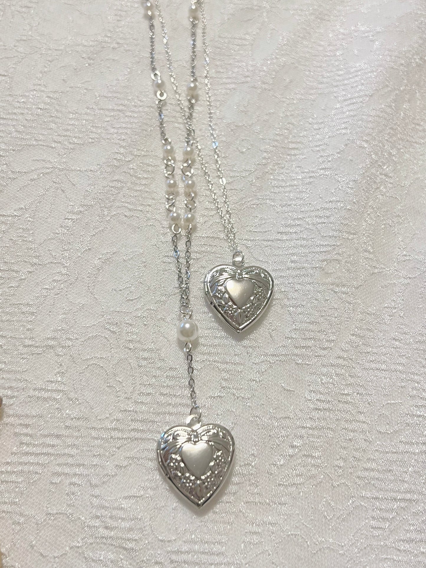 Classic + Blurry Locket Set