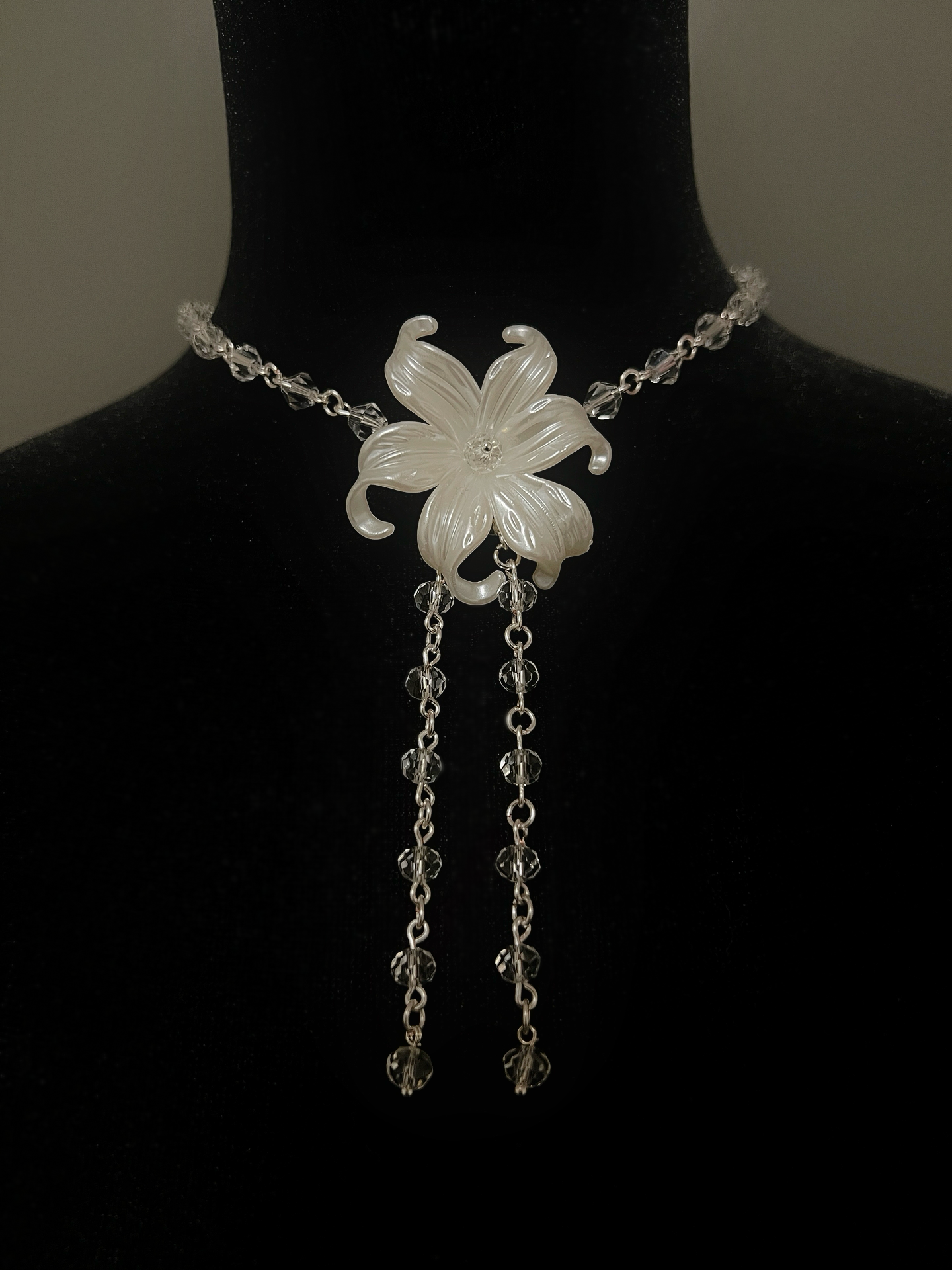 Crystalline Bead Iris Necklace
